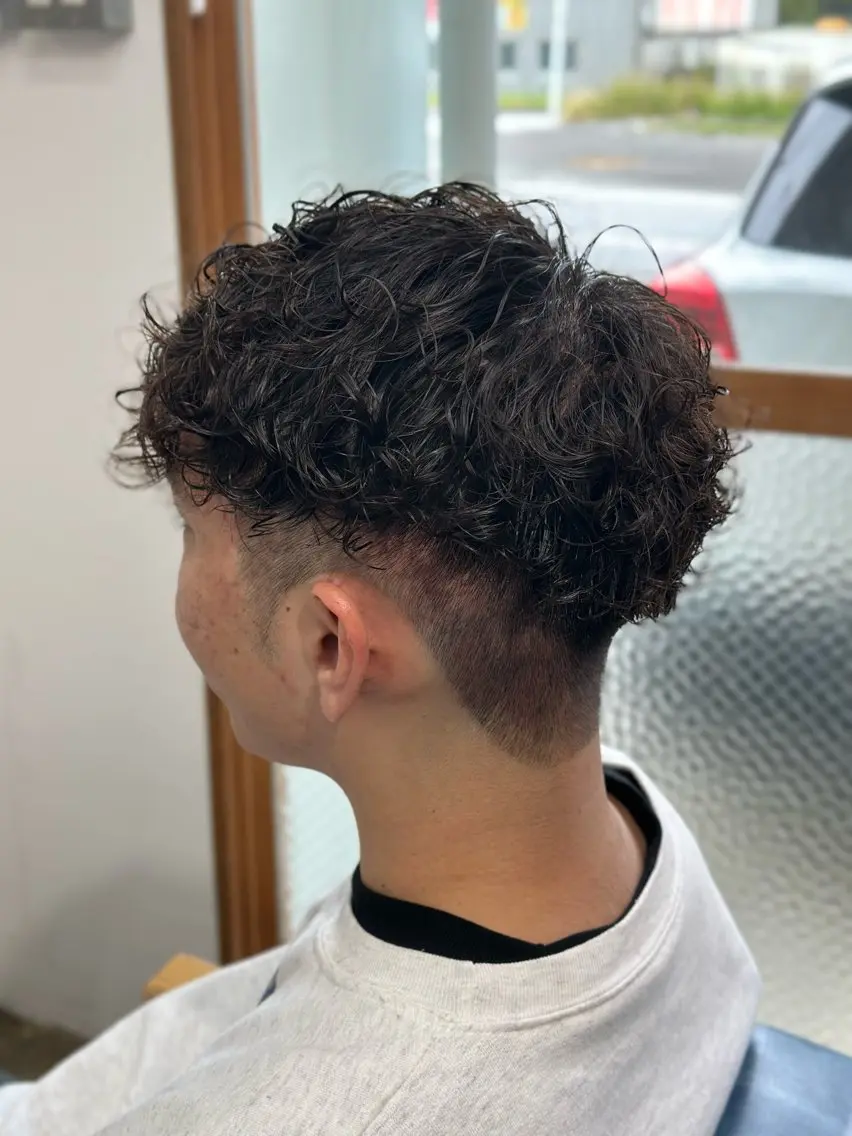 パーマ メンズ メンズパーマ 刈り上げ スパイラルパーマ パーマ Snalyメンズ特化 スエハラのヘアスタイル