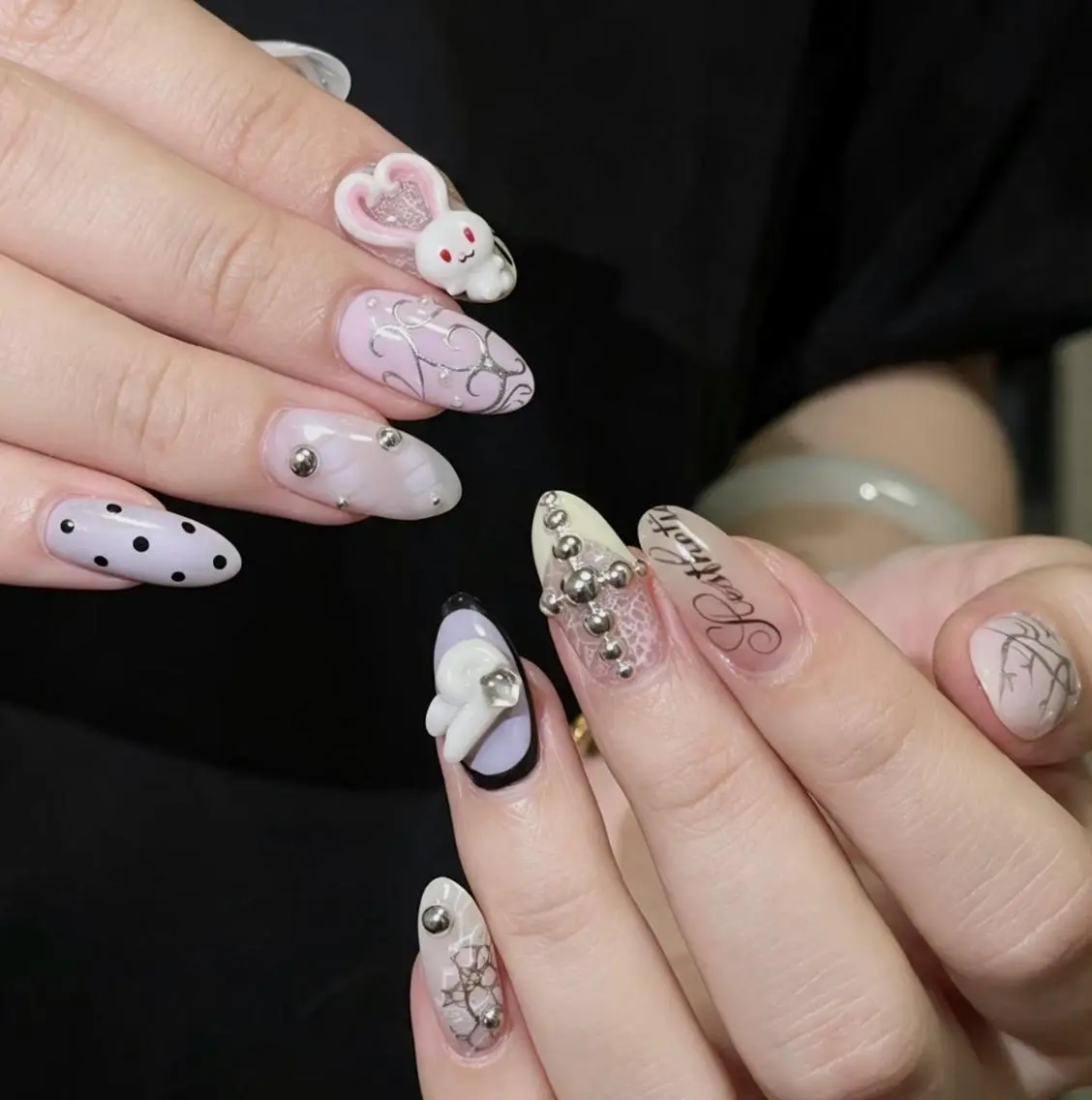 ネイル ハンドネイル 🎀 Ayaka_nailのネイルデザイン