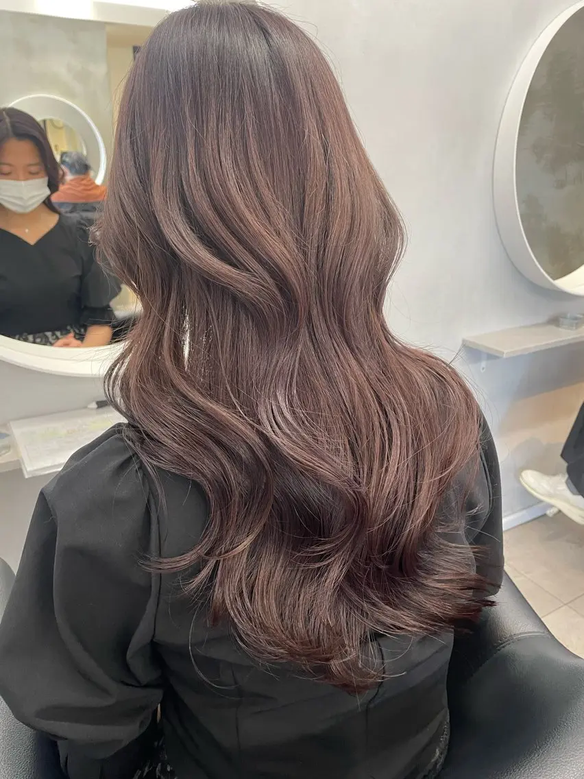 ロング 縮毛矯正×透明感 カラー hinataのヘアスタイル