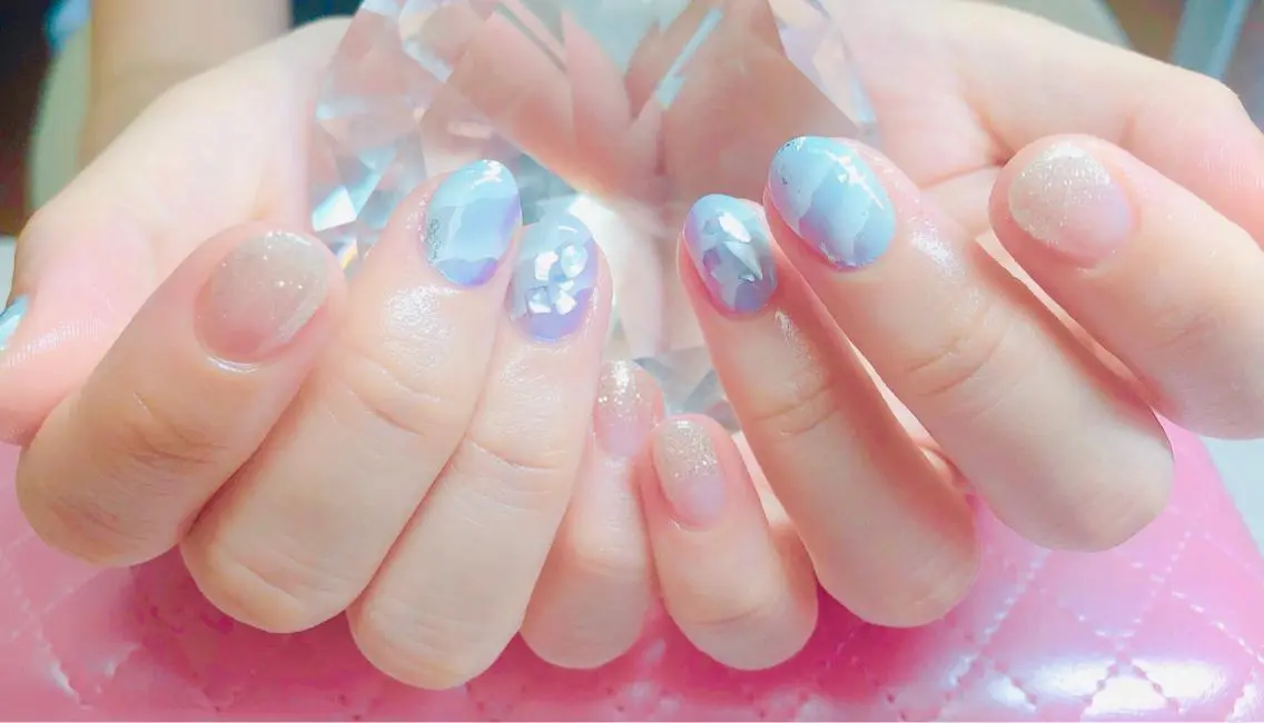 ネイル ハンドネイル CROWN プライベートサロンのネイルデザイン
