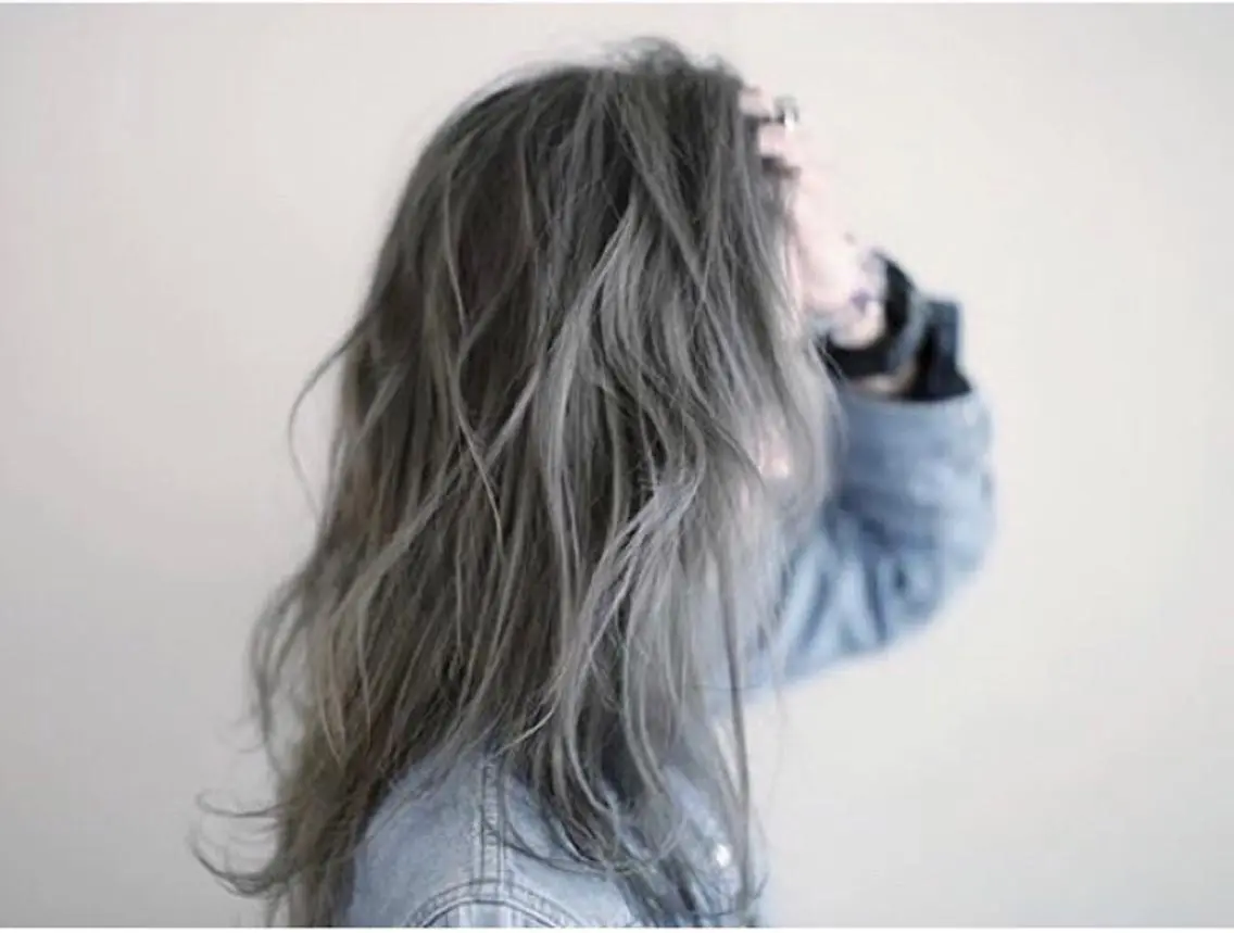 ミディアム ヘアカラー HIRO .Nのヘアスタイル