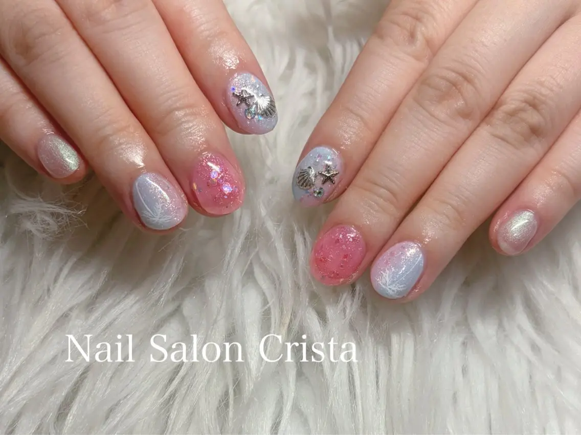 ネイル フットネイル ジェルネイル マグネットネイル オフィスネイル ワンカラーネイル 🤍CRISTA yui🤍のネイルデザイン