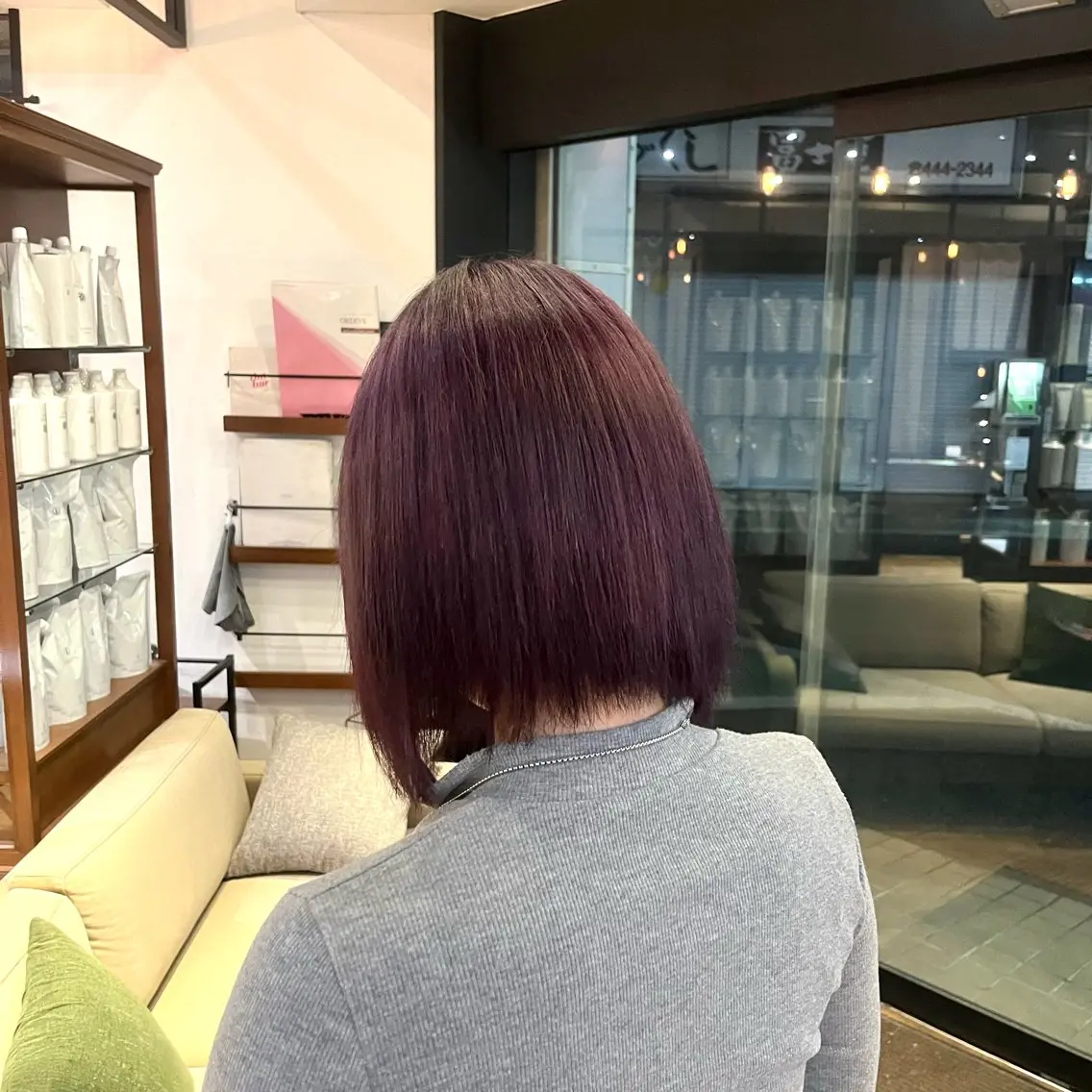 カラー ブリーチ やまき さきねのヘアスタイル