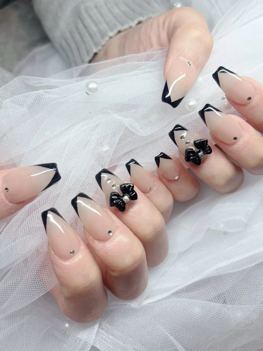 オフあり💅　持ち込みデザインアート10本までコースの写真