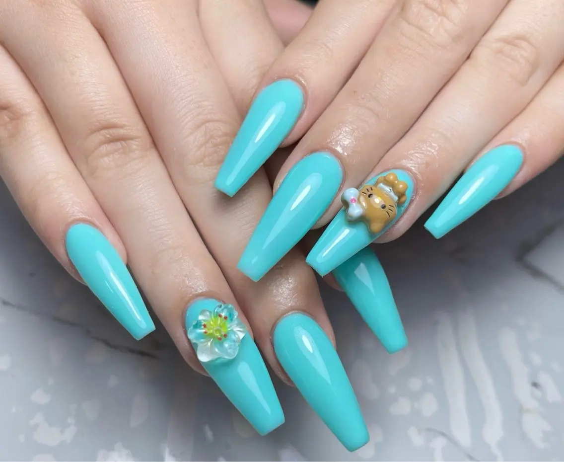 ネイル アートネイル フレンチネイル ジェルネイル グラデーション 韓国ネイル ハンドネイル 💕鈴木ユリ パラジェル/オフ無料のネイルデザイン