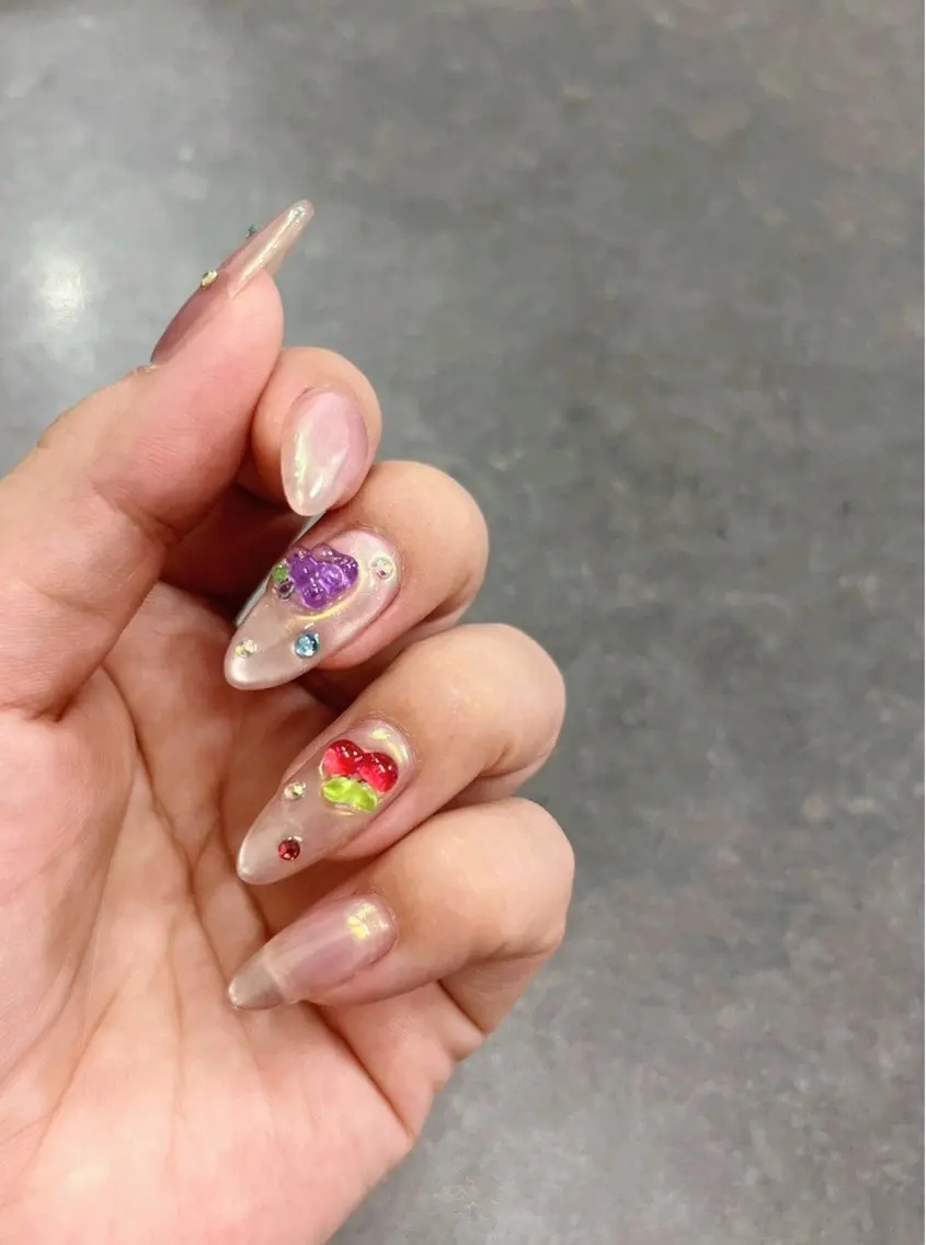ネイル マグネットネイル ek.nail⭐︎ kanaのネイルデザイン
