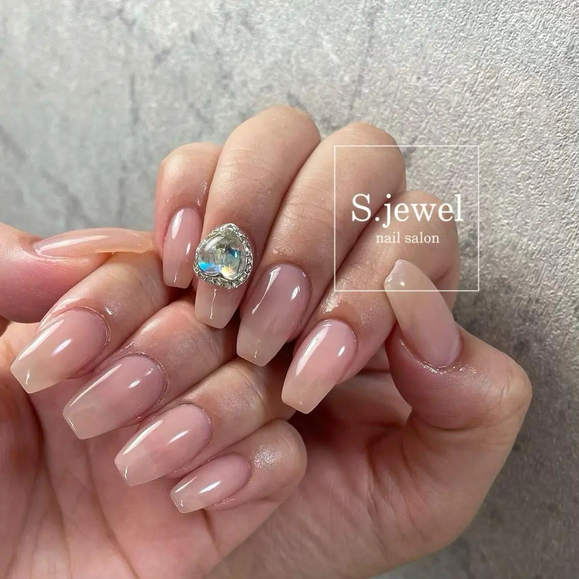 ネイル S. JEWELのネイルデザイン