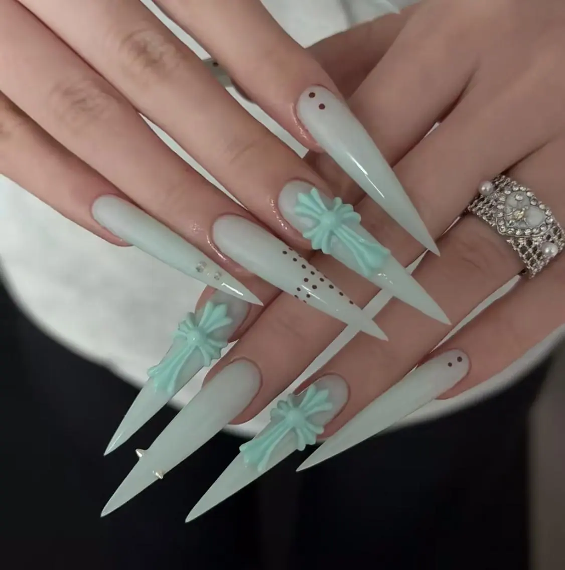 ネイル ハンドネイル she’s nailのネイルデザイン