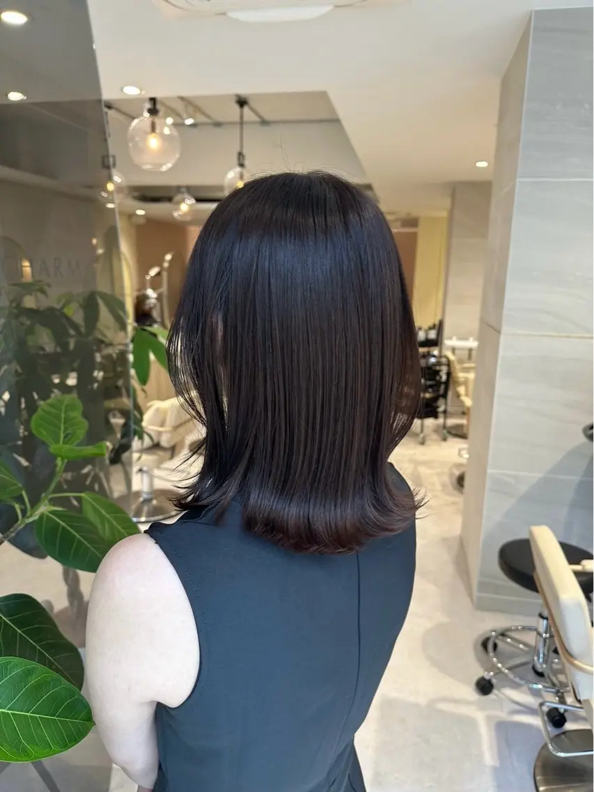 ミディアム カラー ダークグレー ダークグレージュ グレージュ イルミナカラー くびれヘア カット ヘアカラー 透明感カラー🌿 グレージュ🐺陽介のヘアスタイル