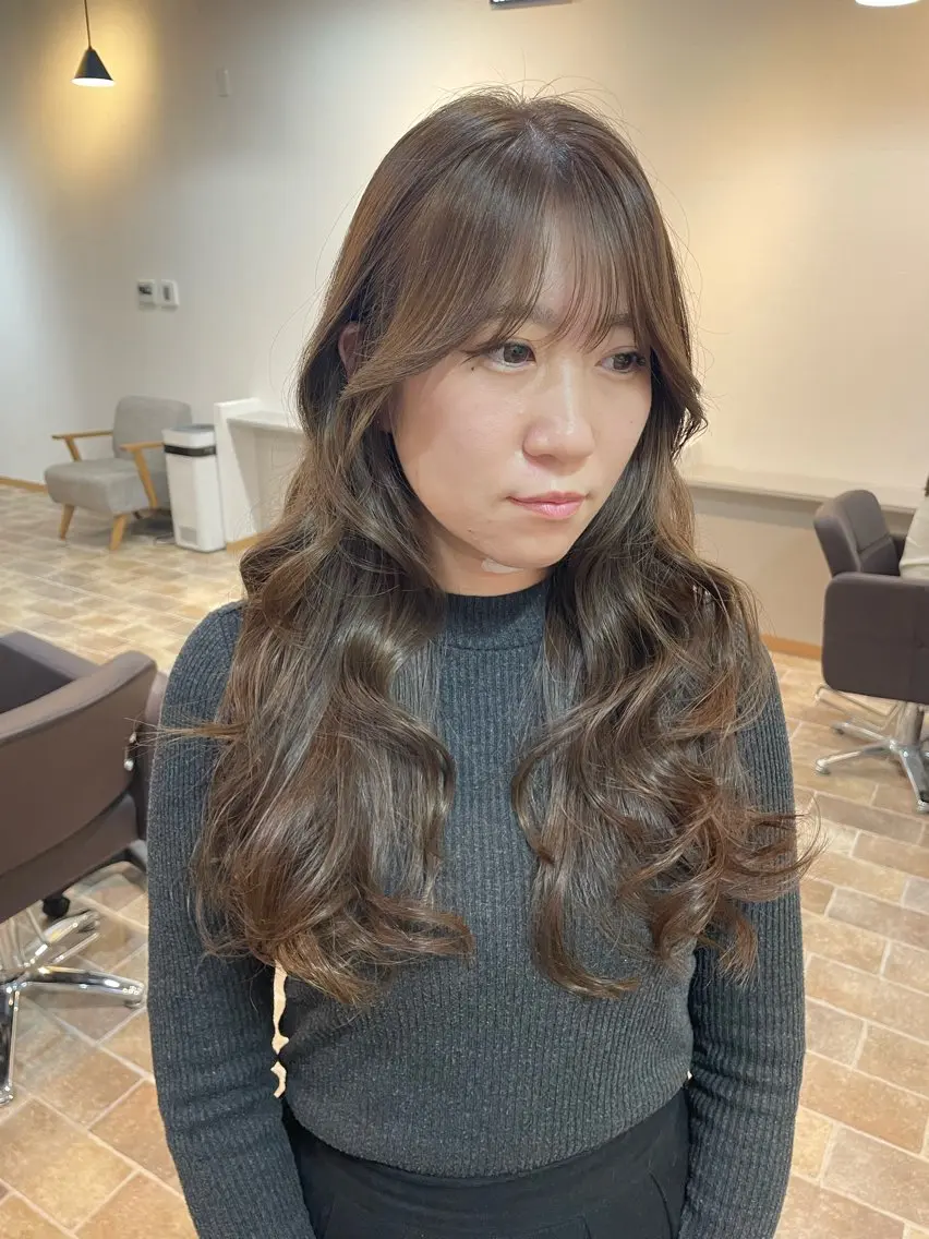 ロング カラー ブリーチ ブラウンカラー ブリーチなしカラー レイヤーカット ヘアカラー YUI/ ブリーチカラー🌷のヘアスタイル