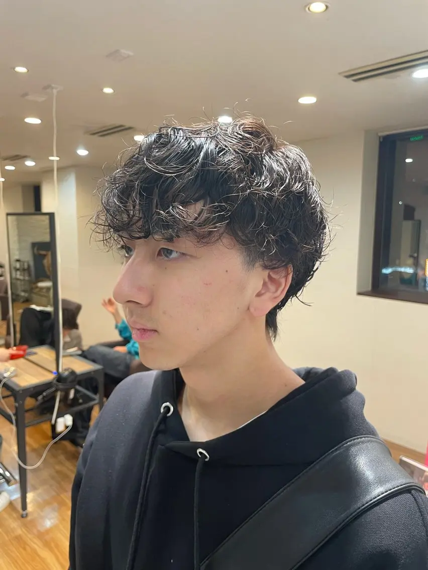パーマ メンズ 久我 彩音のヘアスタイル