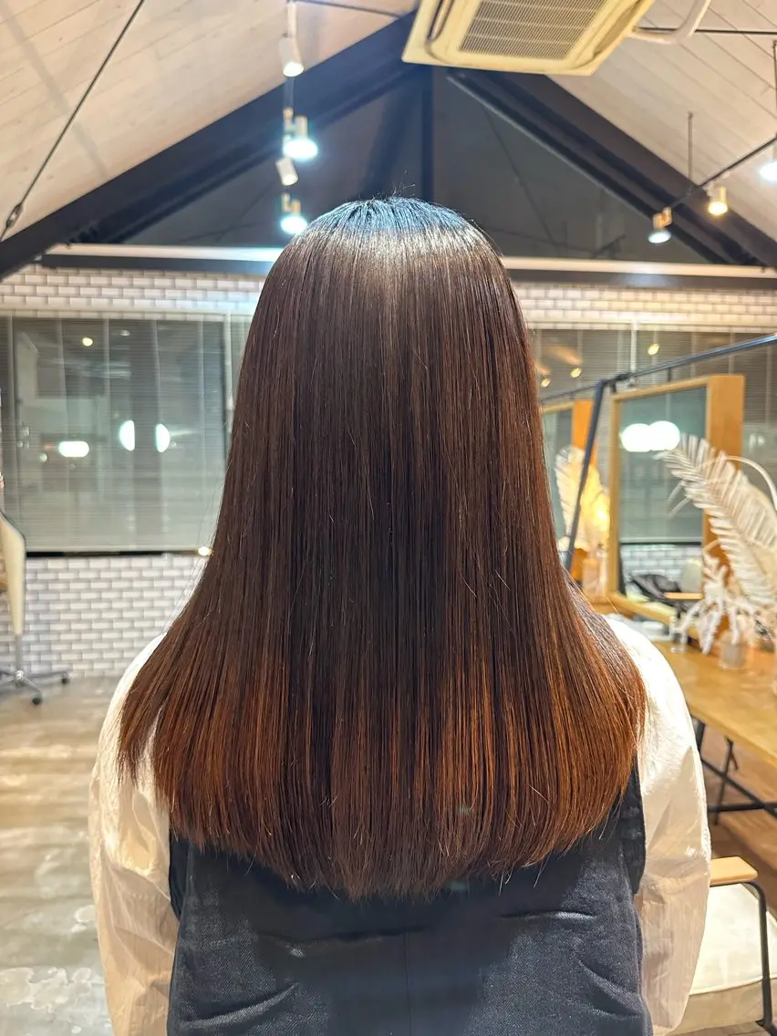 セミロング パーマ 縮毛矯正 reefur マリナのヘアスタイル
