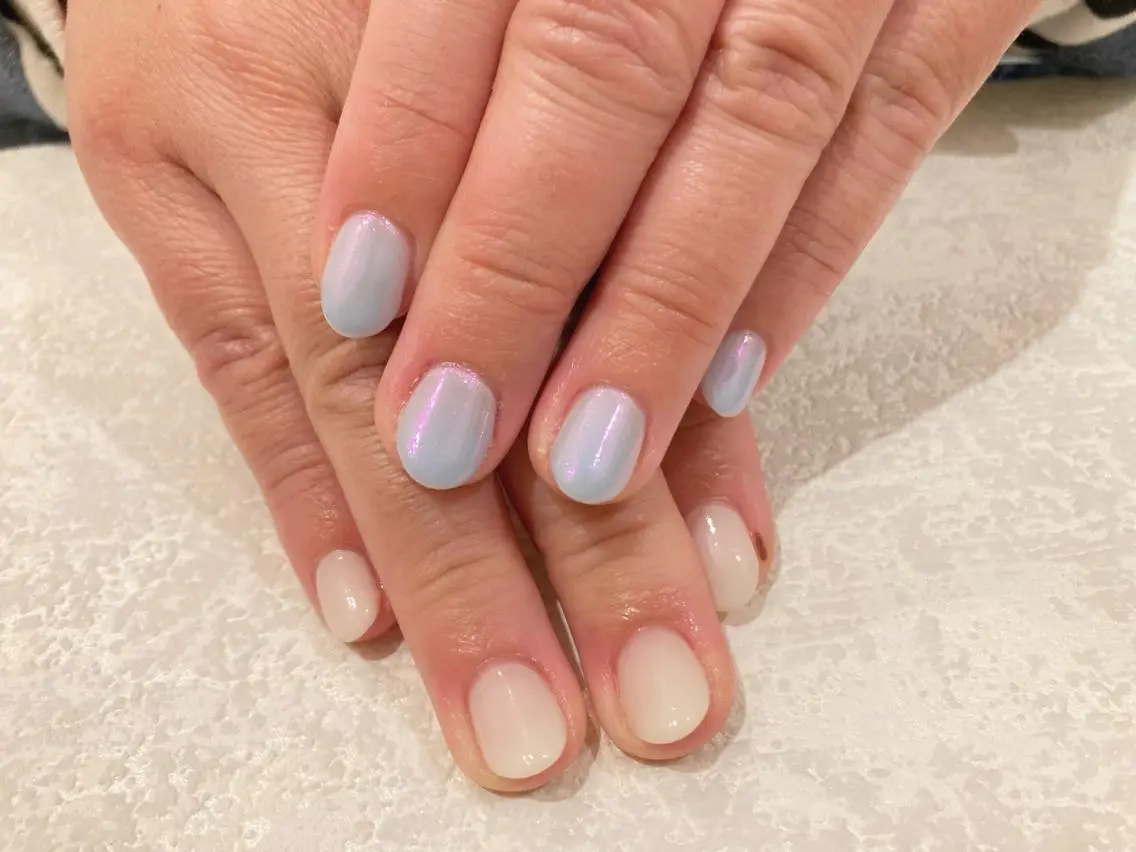 ネイル オーロラネイル Lisa’s Salonのネイルデザイン