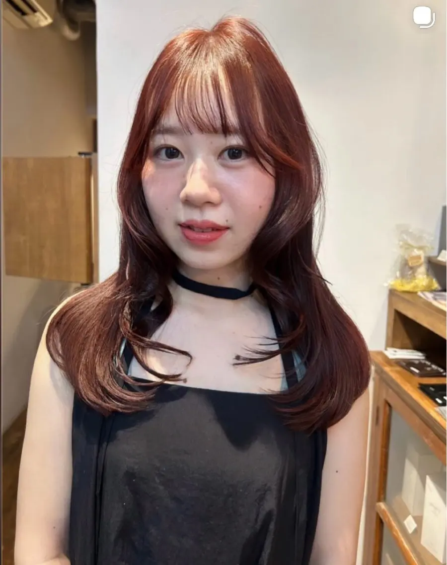 セミロング カット ヘアカラー トリートメント nacoハイトーン ベージュ🍒のヘアスタイル