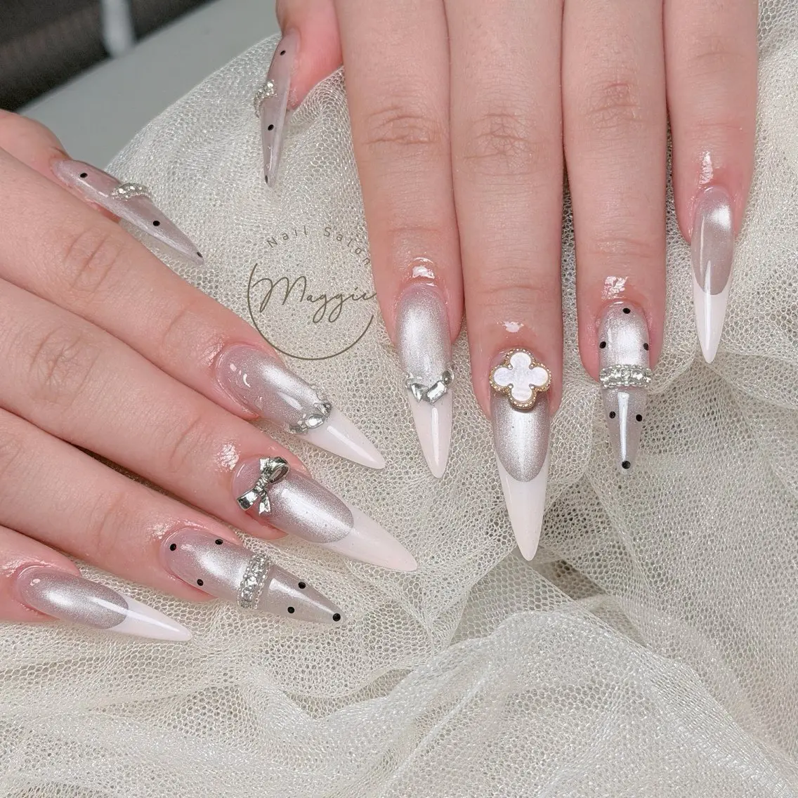 ネイル Maggie Nail🦩のネイルデザイン