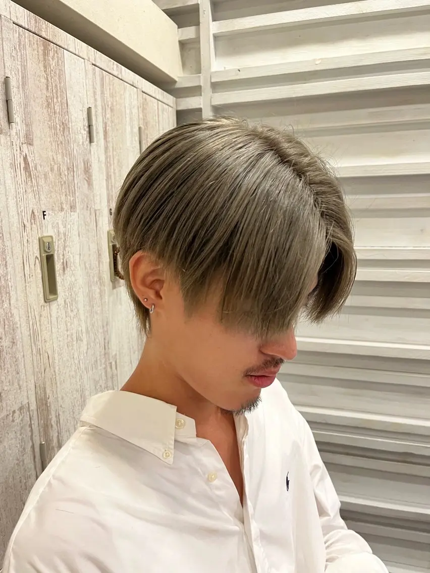 ショート カラー メンズ ベージュカラー シルバー シルバーベージュ ヘアカラー トリートメント 🟢NEGi🟣 🫧髪質改善のヘアスタイル