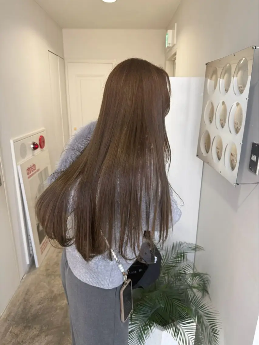 ロング カット ヘアカラー 縮毛矯正 琉花/髪質改善 /レイヤーカットのヘアスタイル