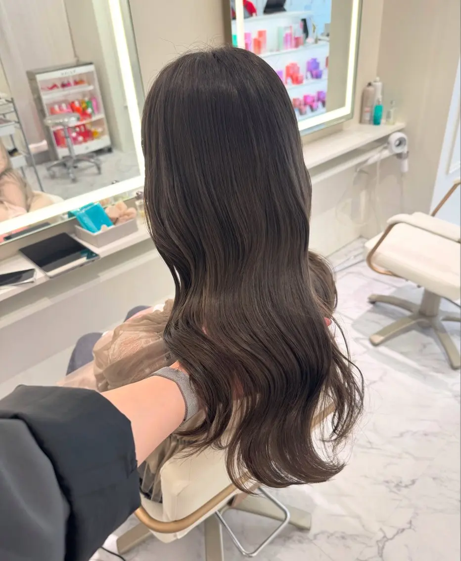 ロング カラー ヘアカラー ParveMix🍀 藤原愛未のヘアスタイル