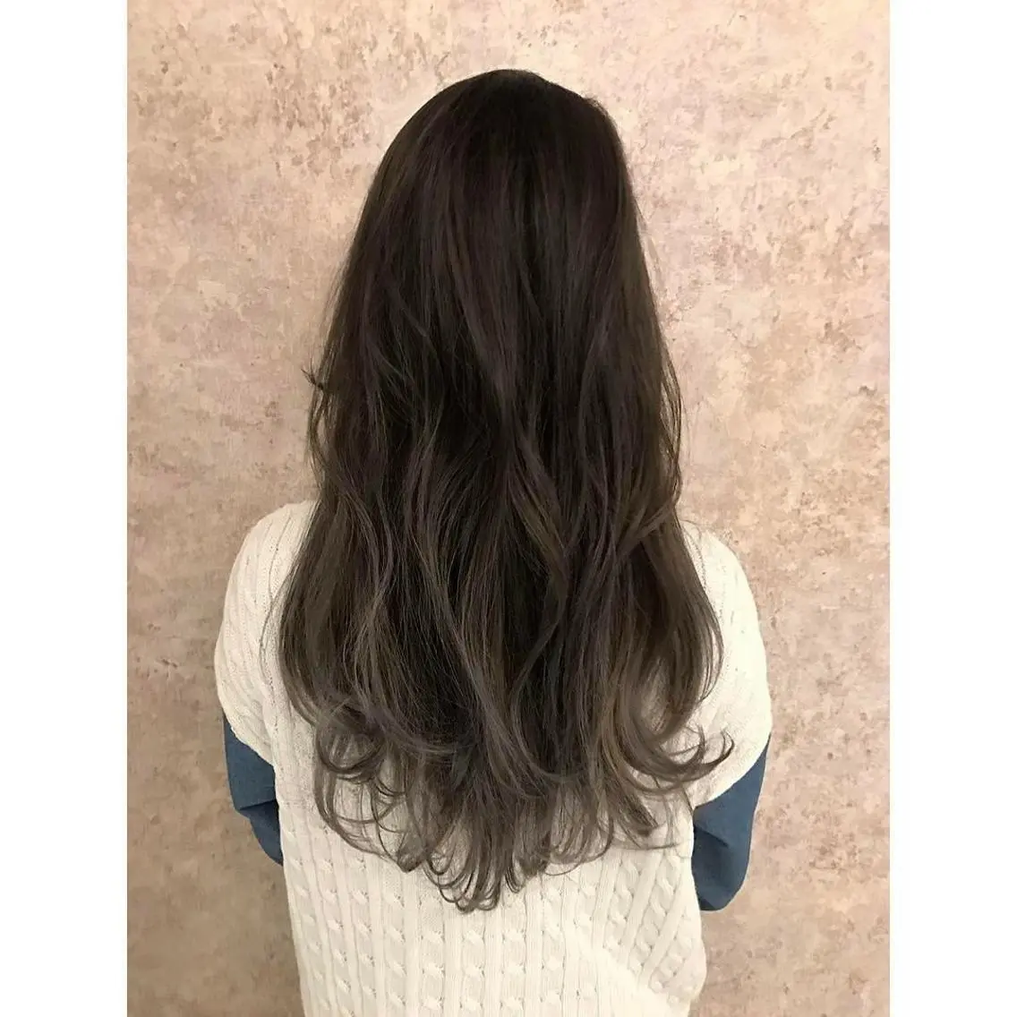 ミディアム ハイトーンブリーチ 土坂 由志【京都】のヘアスタイル