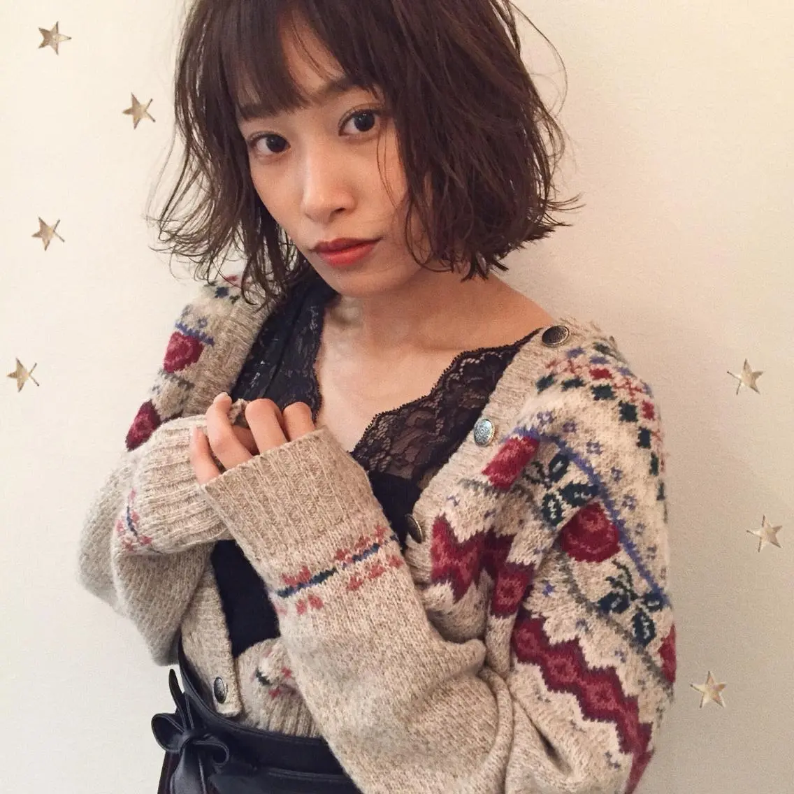 ショート カラー 市川 千夏のヘアスタイル