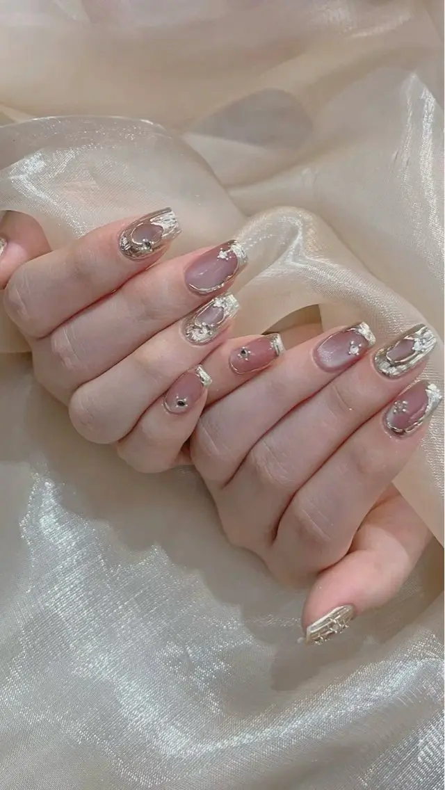ネイル ハンドネイル hue nail1のネイルデザイン