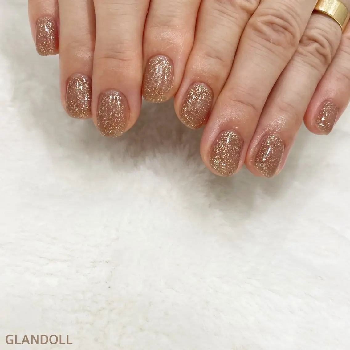 ネイル ワンカラーネイル ハンドネイル GLANDOLL YURIのエステ・リラクイメージ