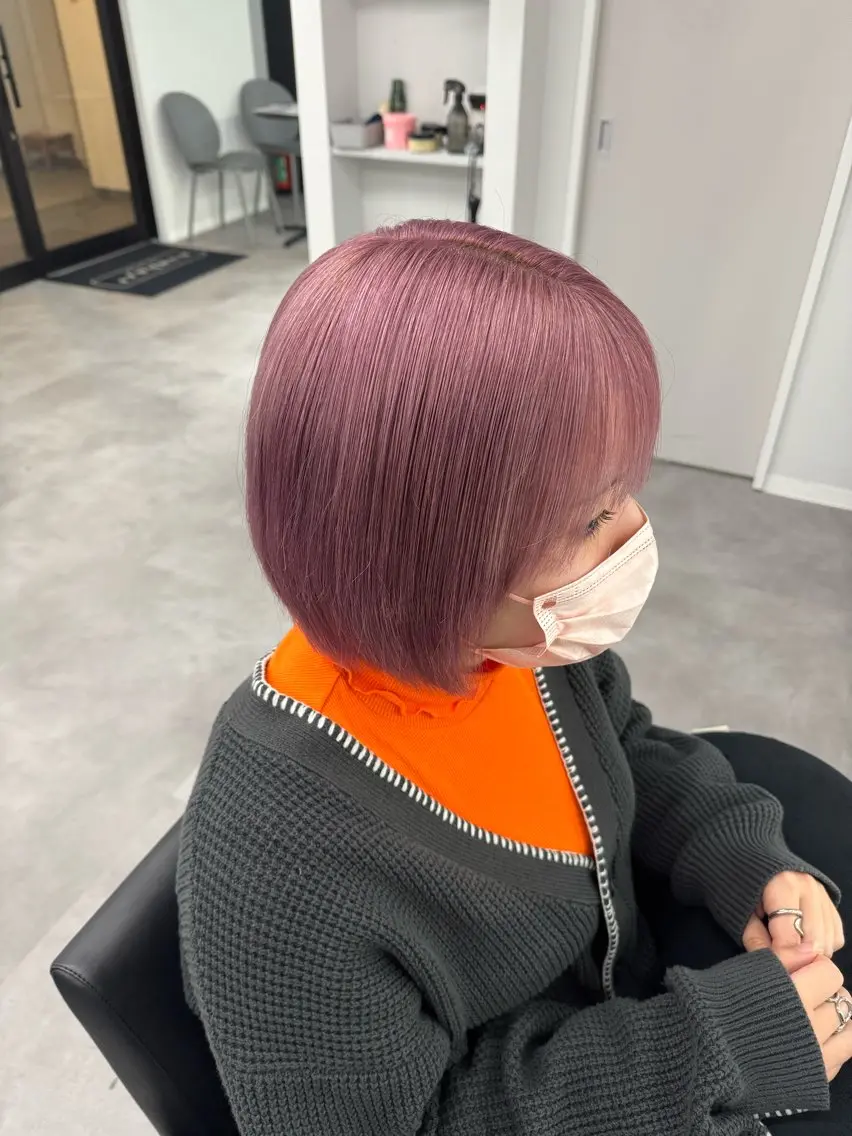 ショート ヘアカラー 中島 涼葉のヘアスタイル