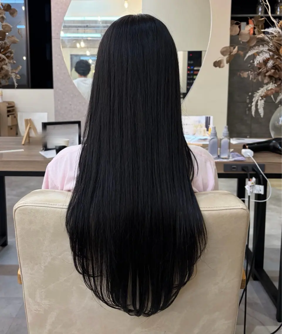 カラー 艶カラー🫧 yumiのヘアスタイル