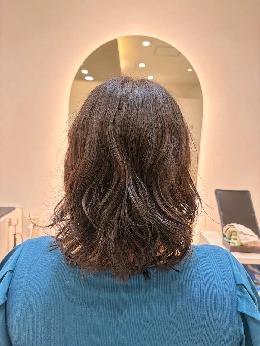 ミディアム レイヤーカット カット パーマ トリートメント VISAGE dio /みゆのヘアスタイル