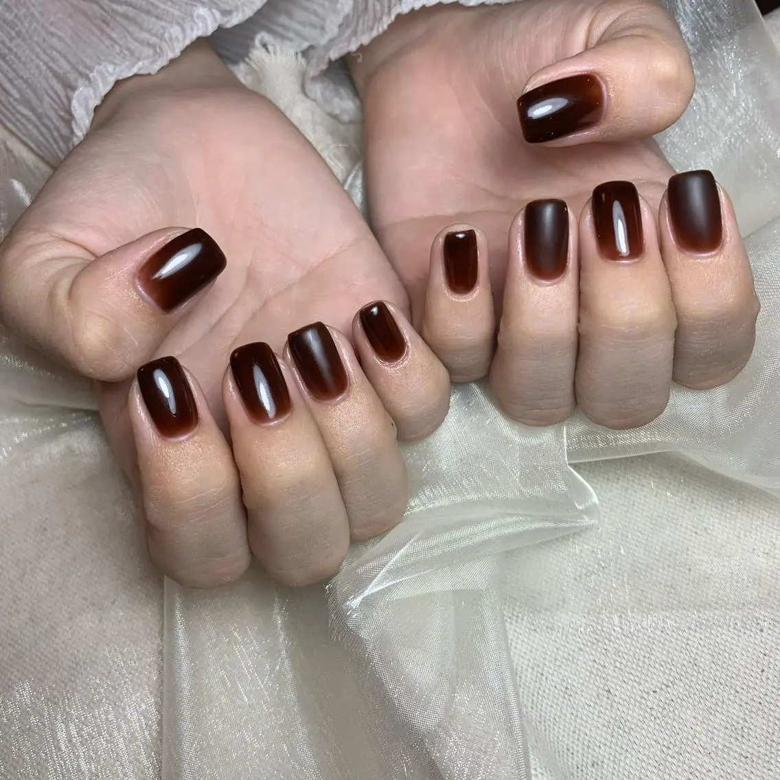 ネイル ハンドネイル 里見 麗のネイルデザイン