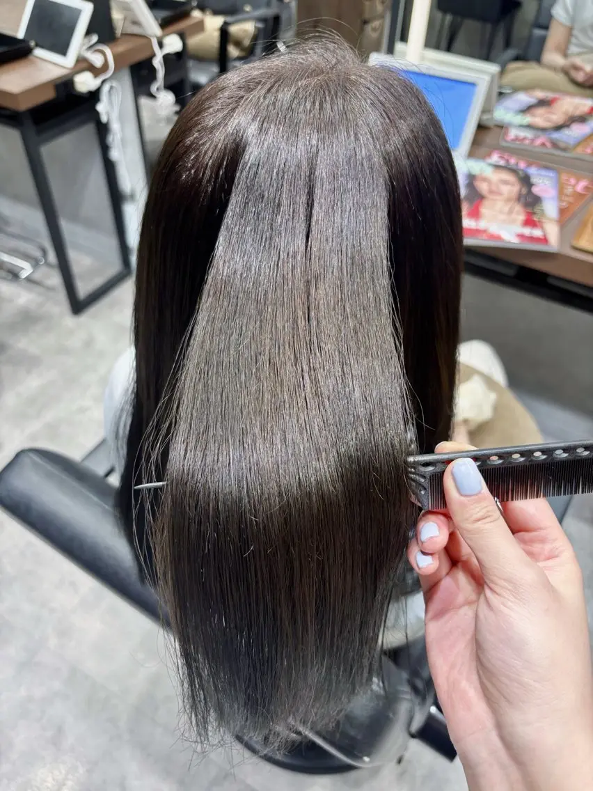 トリートメント 韓国ヘア🇰🇷艶 カラー🦢みいのヘアスタイル
