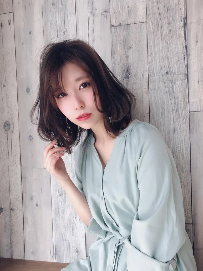 【カット】+【前髪+顔回りストレート】+【Tr】+【marbb】の写真