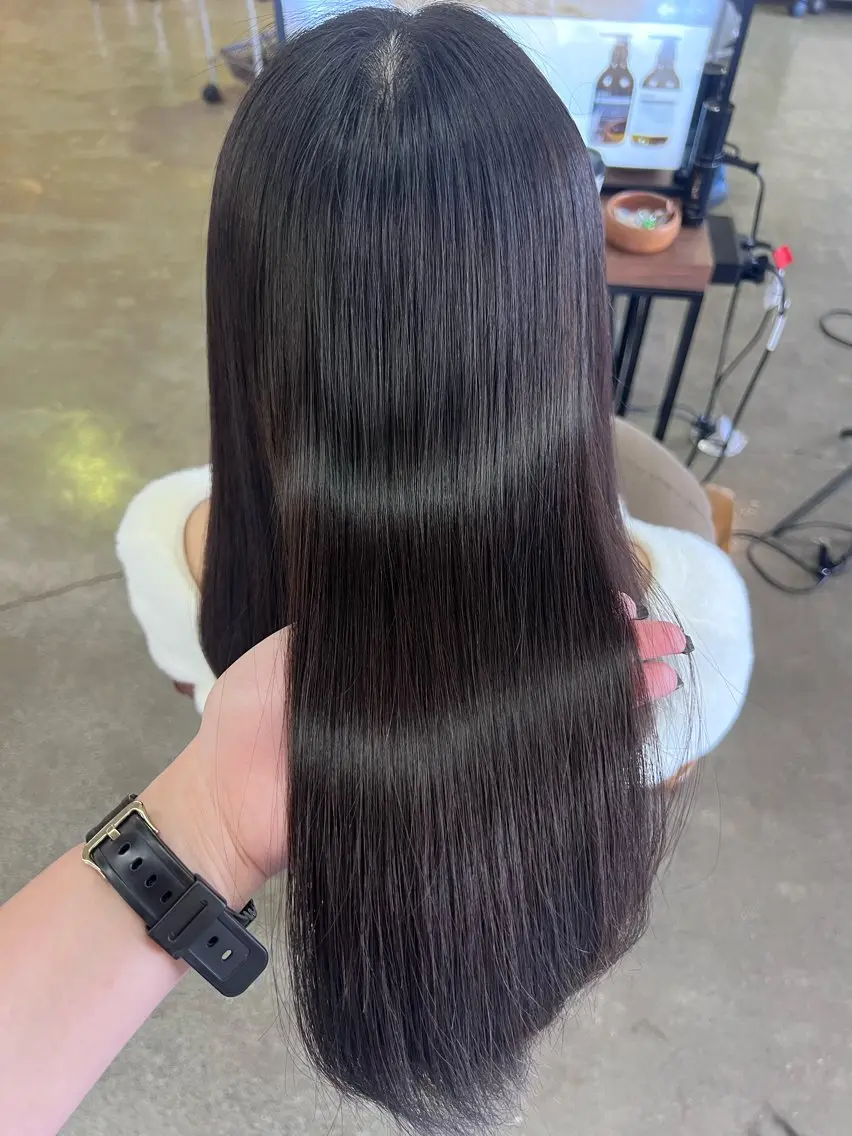 ロング カット 縮毛矯正 🫧🎀KANA🎀 🫧のヘアスタイル