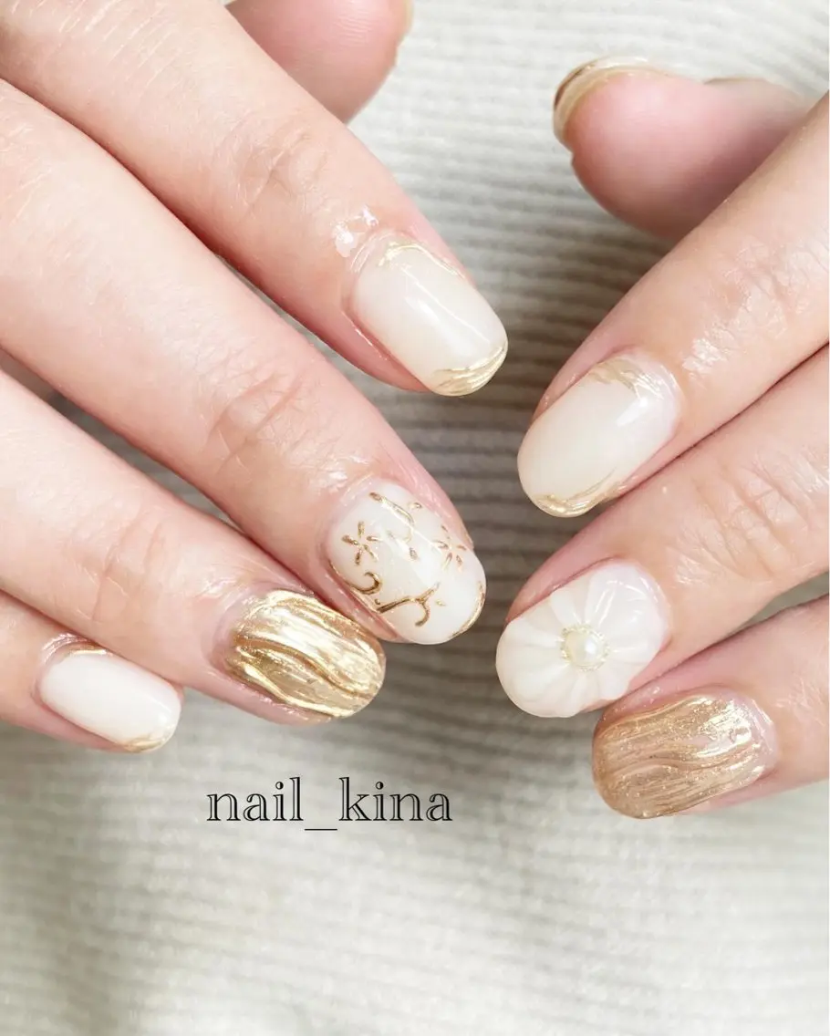 ネイル フラッシュネイル マグネットネイル オフィスネイル ワンカラーネイル ホワイト nail_ kinaのネイルデザイン