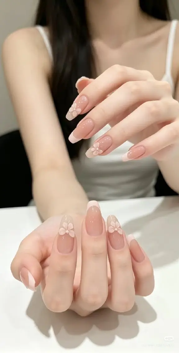 ネイル 佐田 美香のネイルデザイン