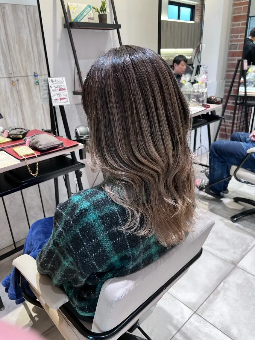 セミロング カラー ヘアカラー 髪質改善カラーリスト /根本雄貴のヘアスタイル