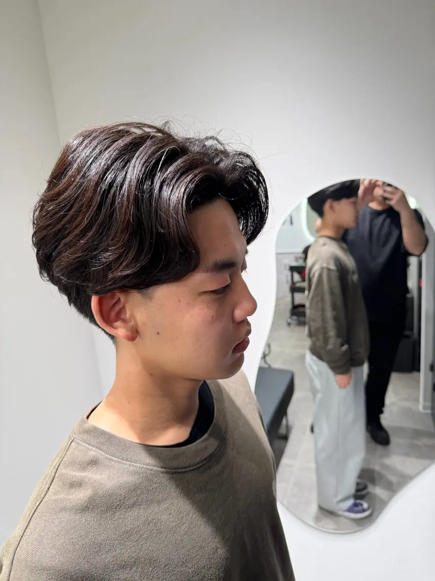 ショート パーマ メンズ カット パーマ 池田 勇児のヘアスタイル