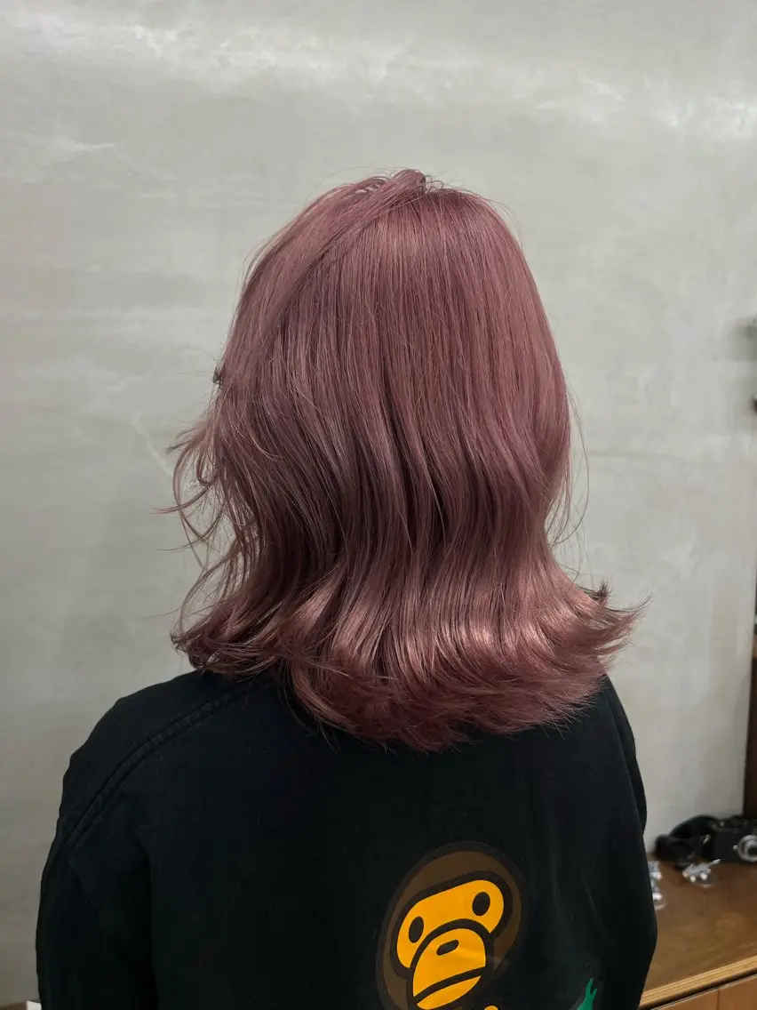 ミディアム ヘアカラー ｻｶﾓﾄ ﾅｵﾐのヘアスタイル