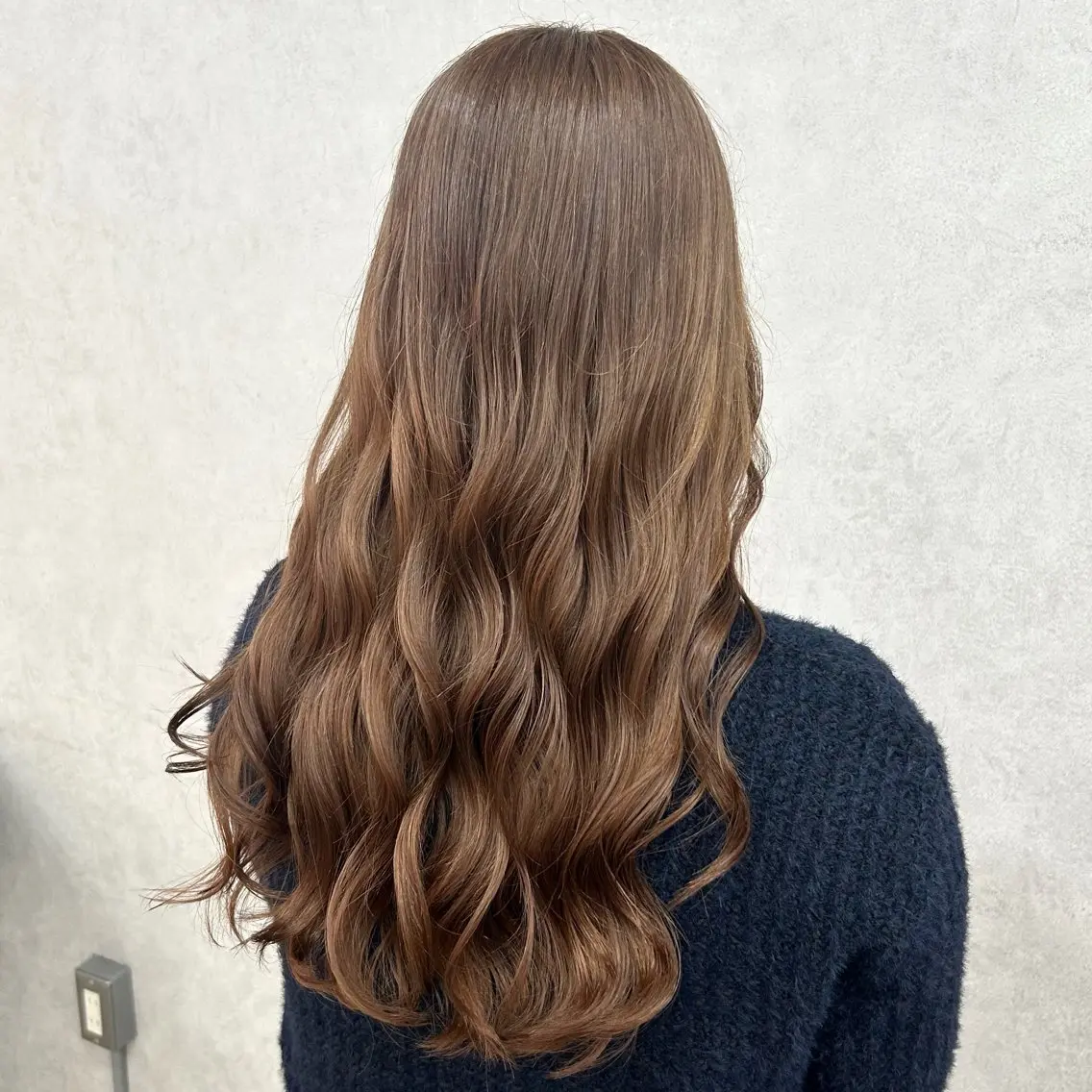 ロング カット ヘアカラー トリートメント 澤木 愛美のヘアスタイル