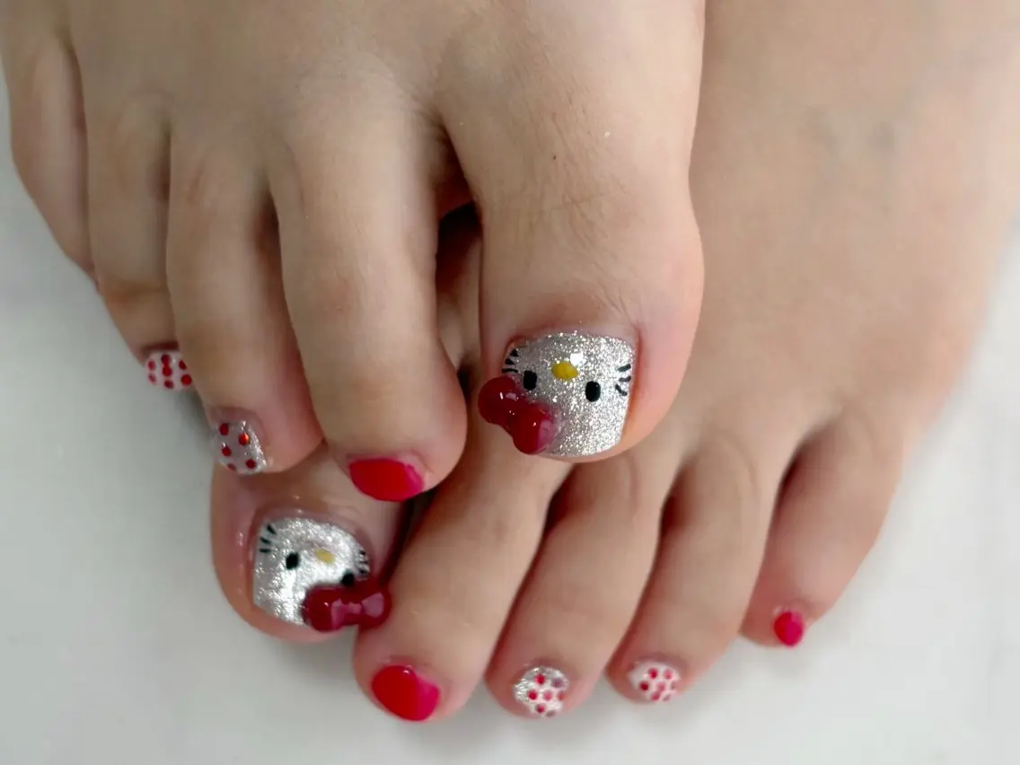 ネイル フットネイル Nina's nailのネイルデザイン