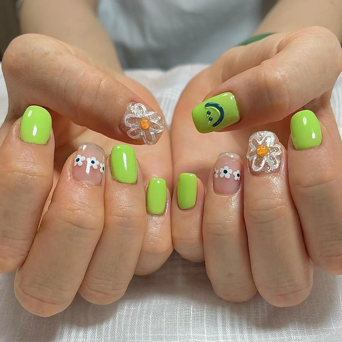 ネイル 持ち込み ハンドネイル Nailsalon BLOOM🌷 山崎のネイルデザイン