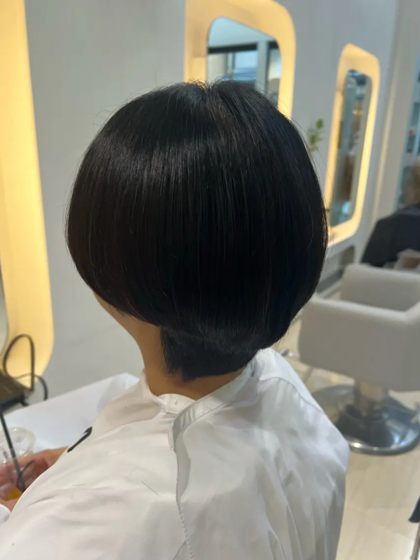 ショート カラー カット 堀井 凌平のヘアスタイル