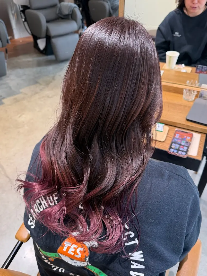 ロング カラー グラデーションカラー カット ヘアカラー トリートメント 髪質改善/韓国風 🦕ＡＫＡＲＩ🩵のヘアスタイル