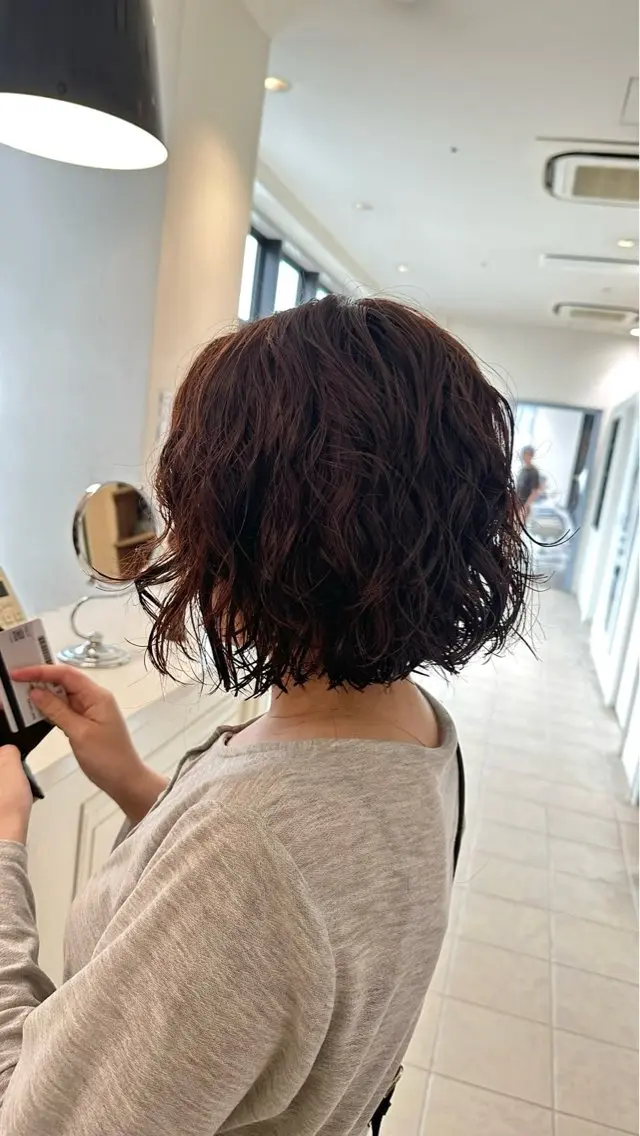 【 レディース限定 】 パーマモデル募集の写真