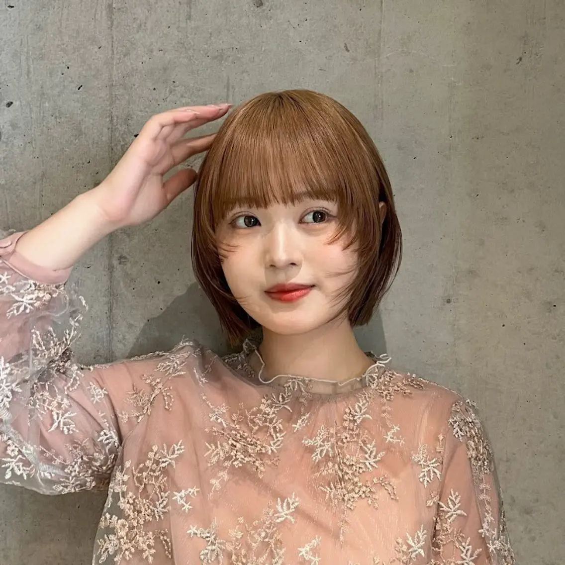 ミディアム カラー カット ヘアカラー 谷本虎太郎 レイヤー🌈ボブのヘアスタイル