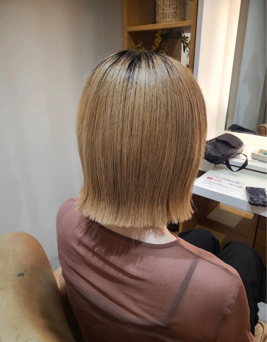 ミディアム 日置 はる菜のヘアスタイル