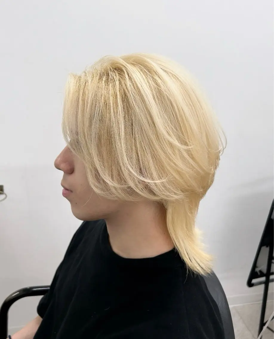 カラー ヘアアレンジ ヘアカラー トリートメント 李奈🌼レイヤー/ 透明感ブリーチカラーのヘアスタイル