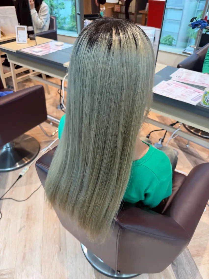 ロング 中村 優奈のヘアスタイル