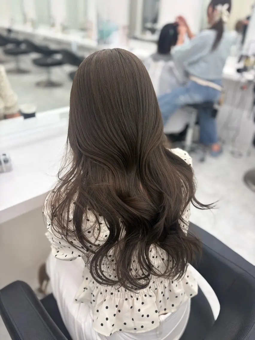 ロング カラー ヘアカラー トリートメント ベージュ×レイヤー 🤎横浜/miu🤎のヘアスタイル