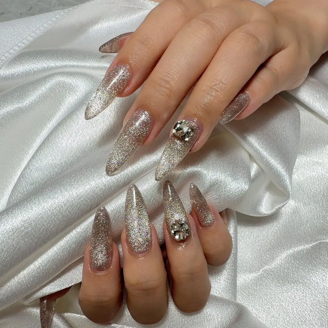 ネイル ハンドネイル 🎀NAIL RONI🎀のネイルデザイン